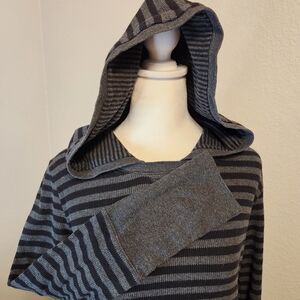 Marc New York Gray & Black Striped Hooded Sweater Large